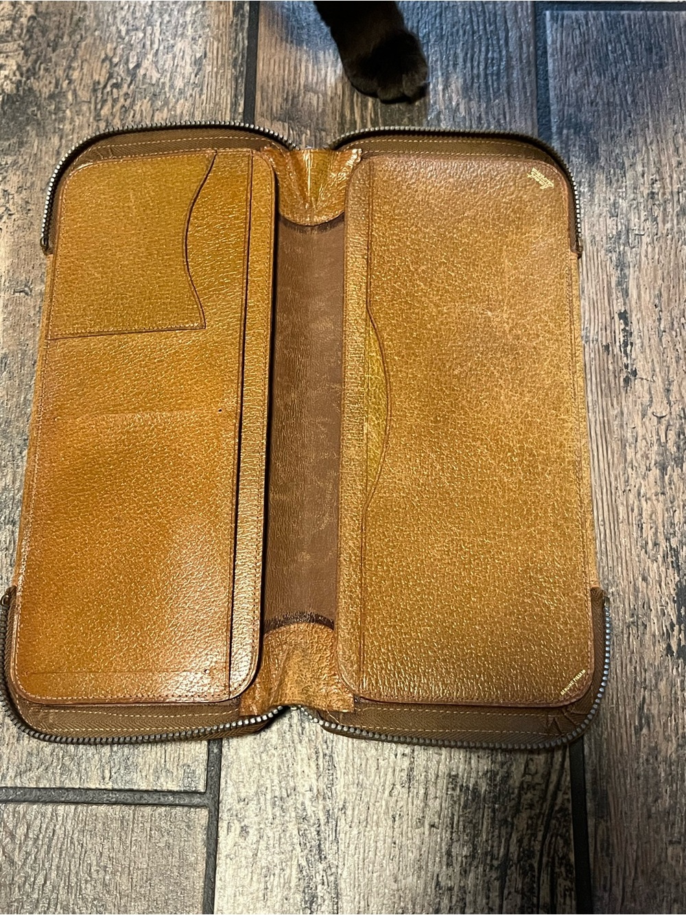 Leather Zip Travel Wallet - Tan